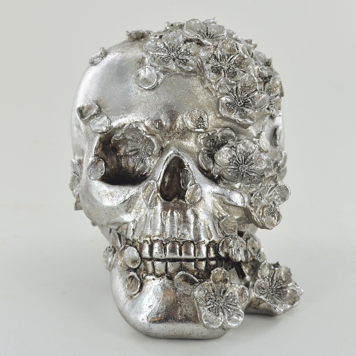 Silver Skull Ornament With Flowers