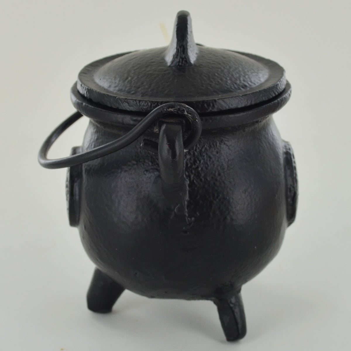 Cast Iron Cauldron Tree Of Life Design With Removable Lid