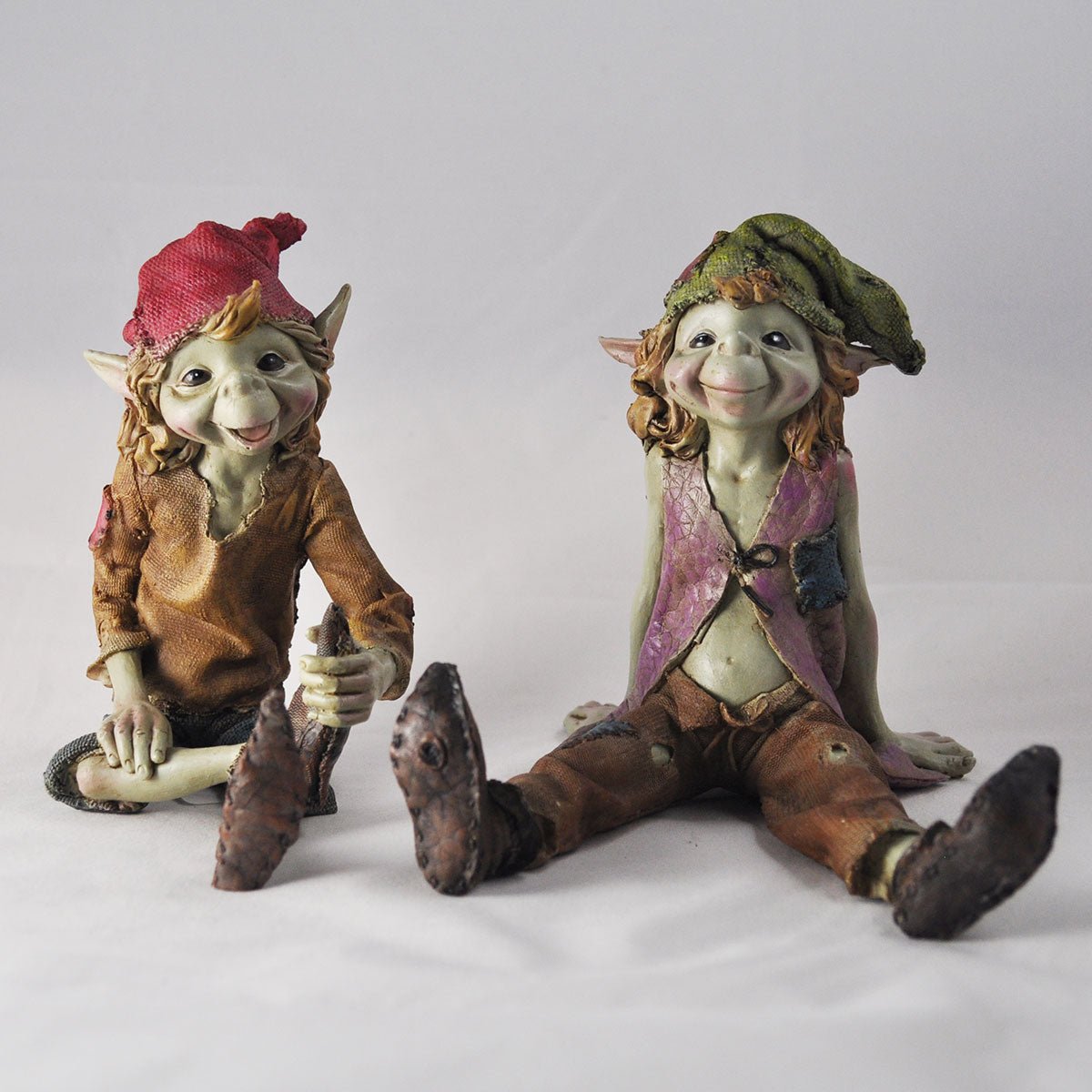 Pixies Sat Down Set Of 2 Figures Home Or Garden