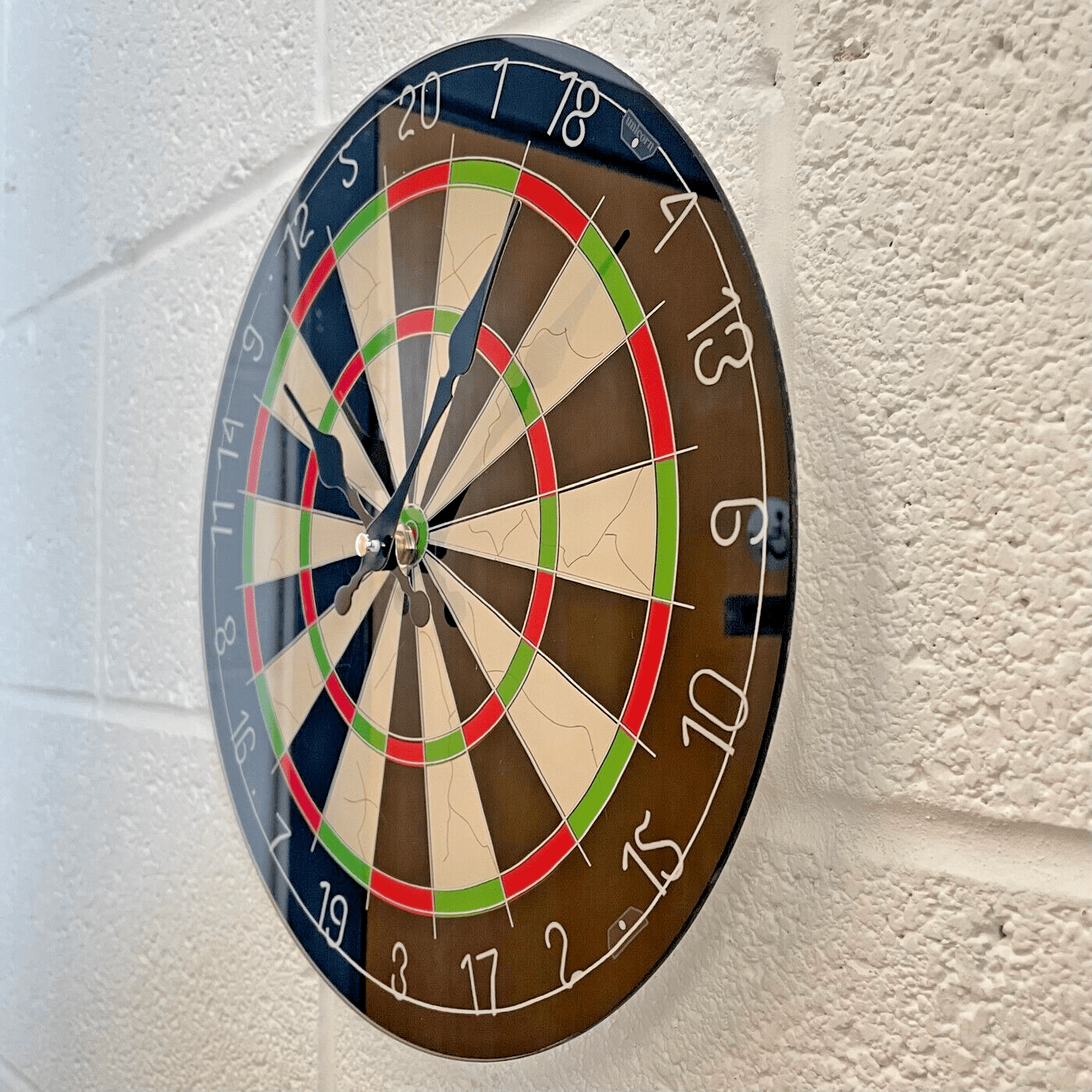 Dartboard Glass Wall Clock 30 cm