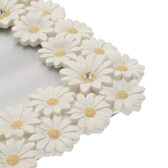 White Floral Daisy Photo Frame With Crystal Detail 8x10