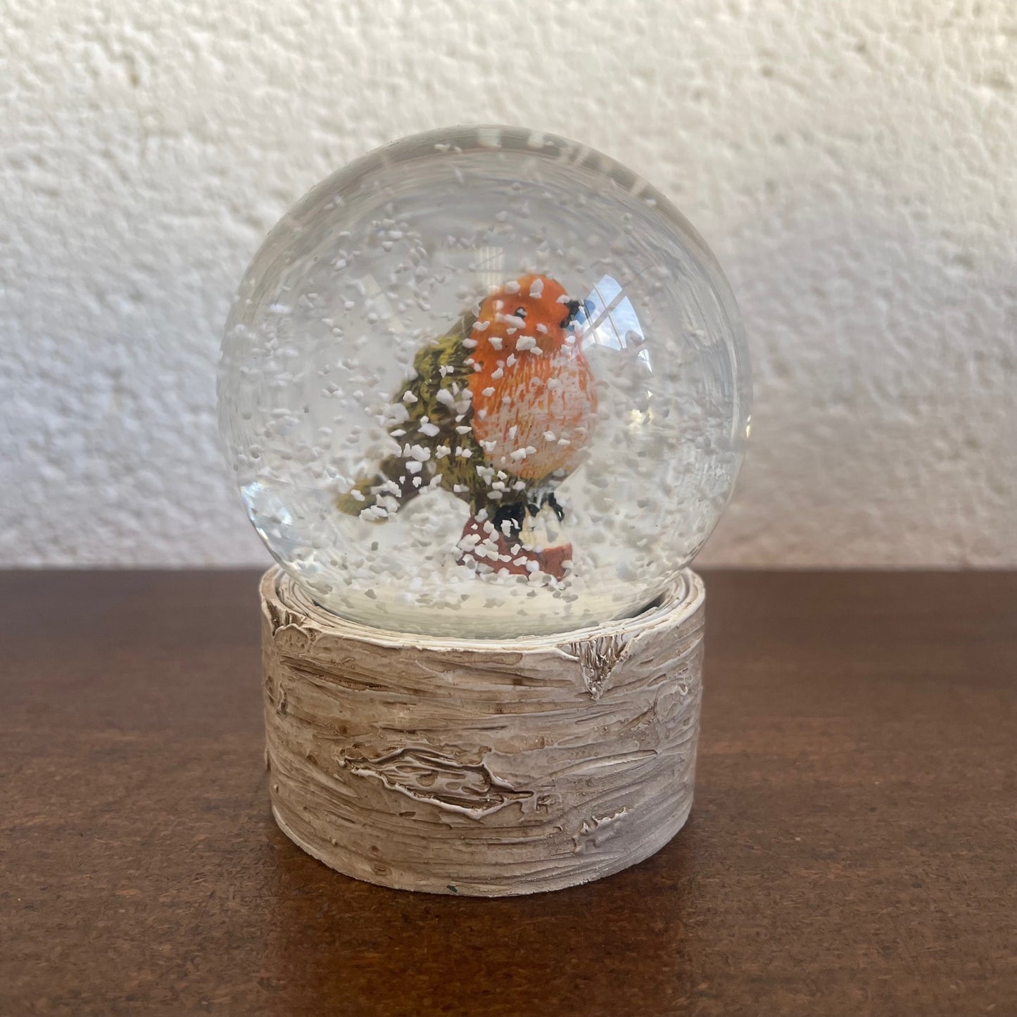 Small Robin Snow Globe On Wood Effect Base - Air Bubble